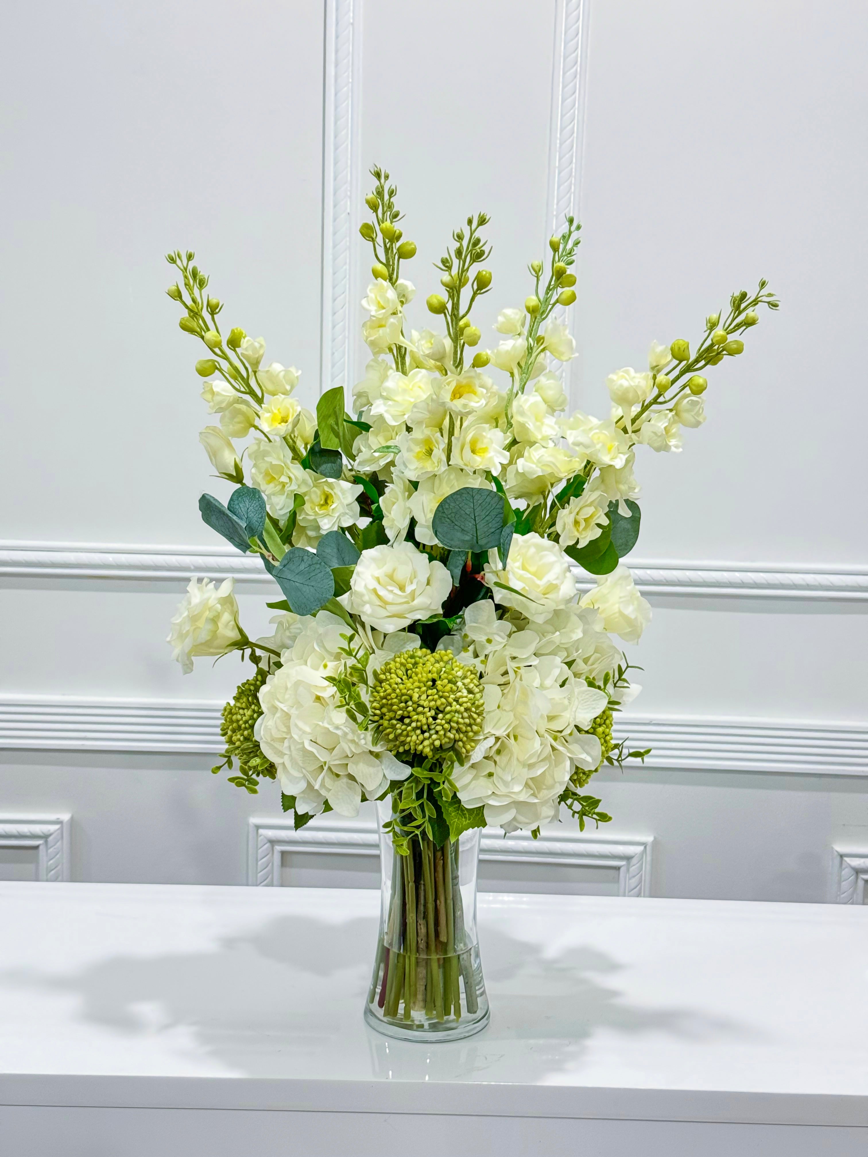 Tall Luxurious Hydrangea, Lisianthus & Snapdragon Arrangement in Glass Vase