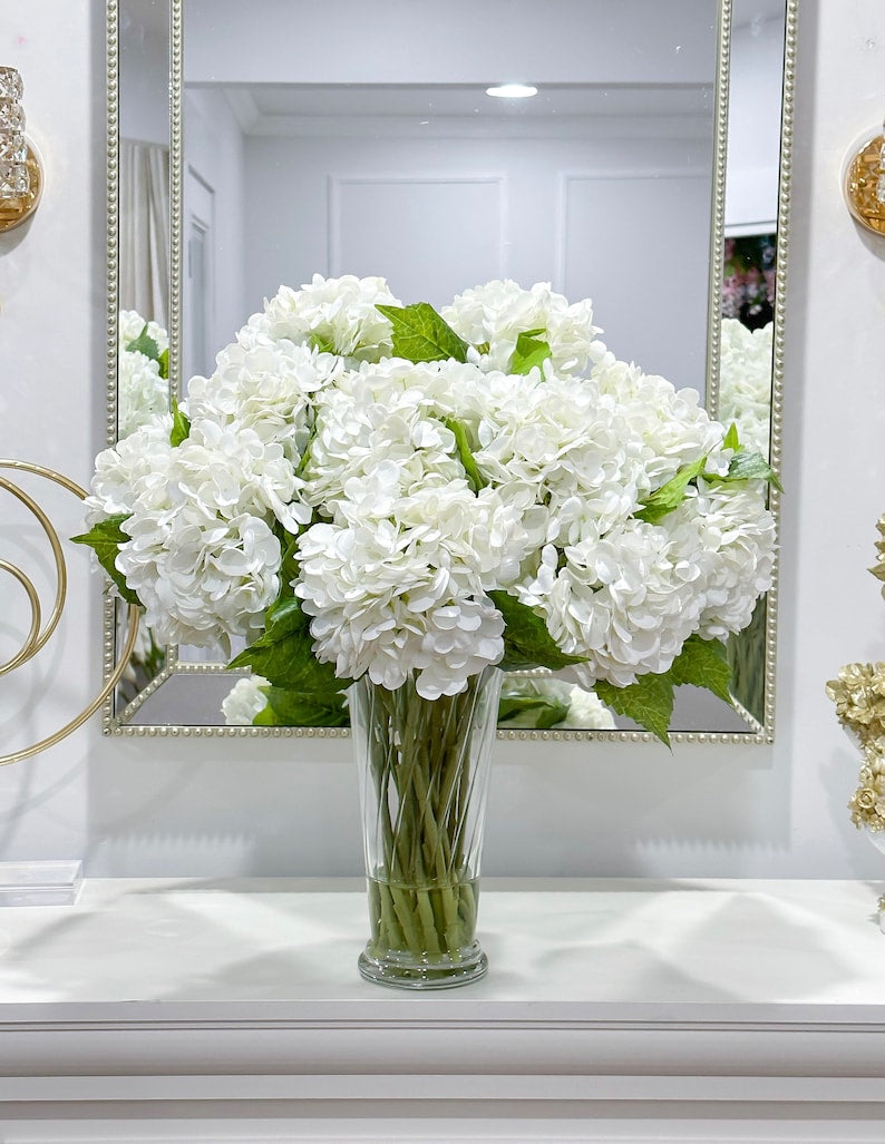 Large Hydrangeas Centerpiece 21-in