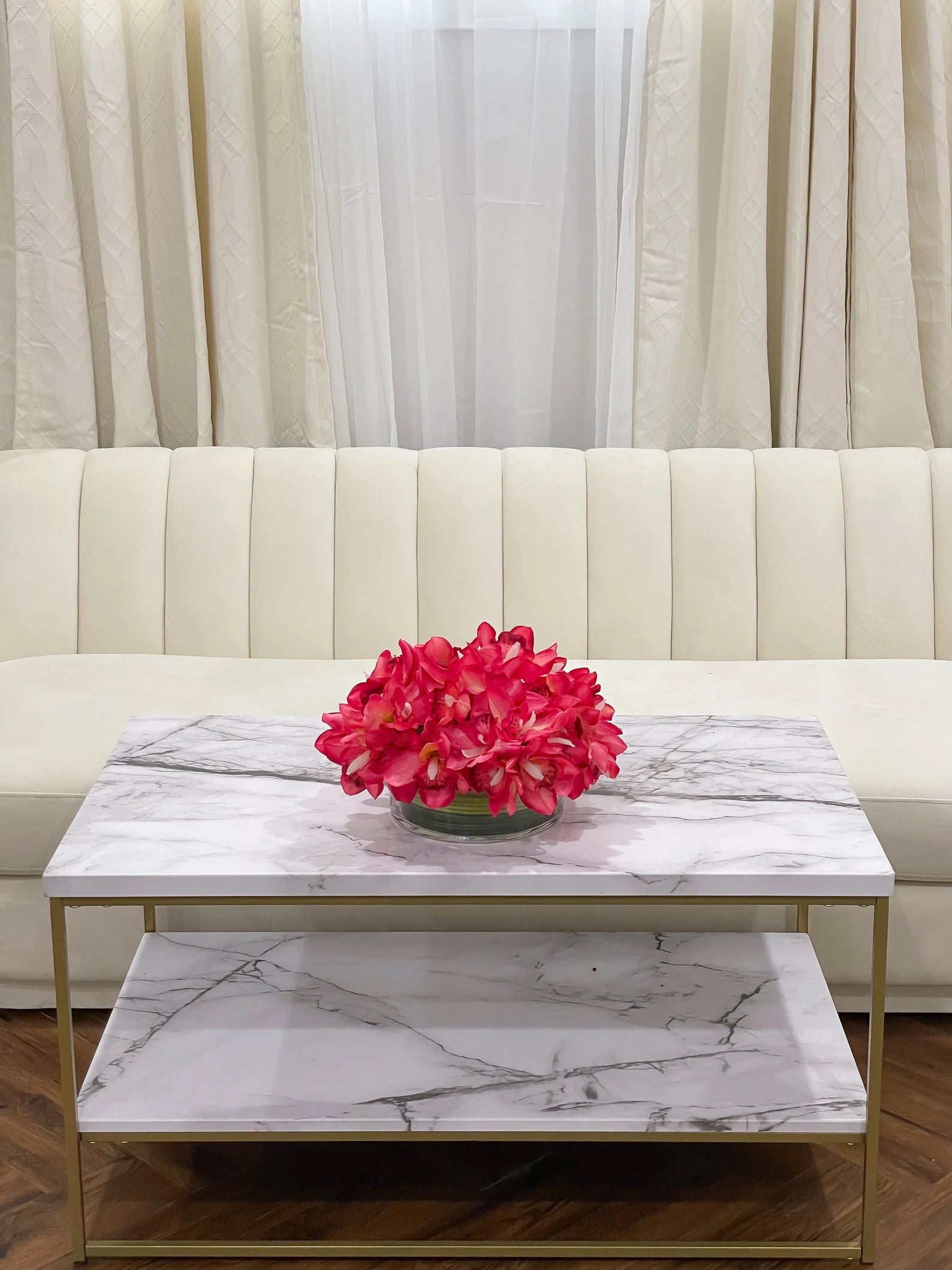 Magenta Orchids Centerpiece Arrangement In Glass Vase - Flovery