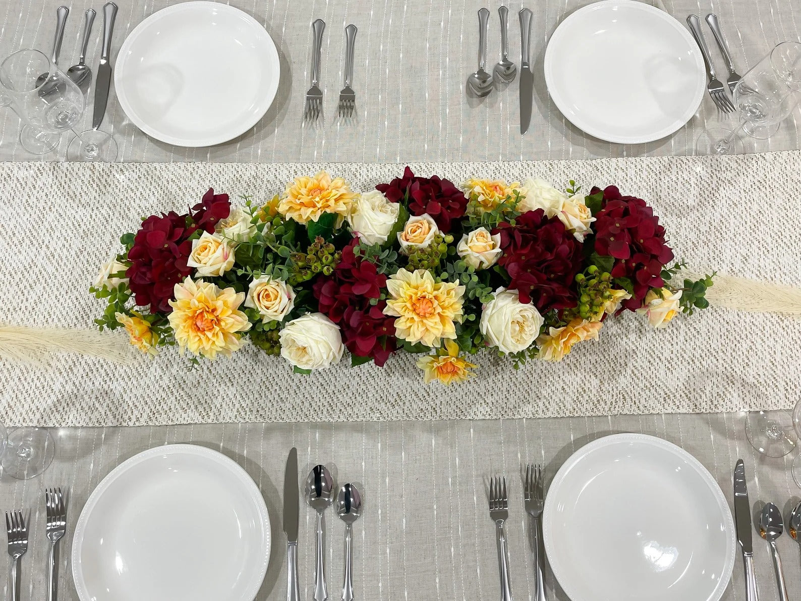 Elegant Velvet Red Decor Modern Long Table Dahlia Centerpiece In Glass Vase