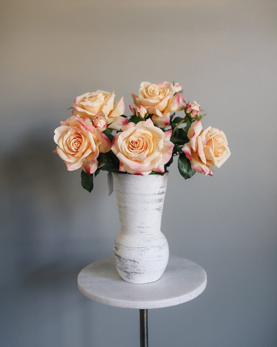 Real Touch Prestige Peach Rose 22" Secondary image