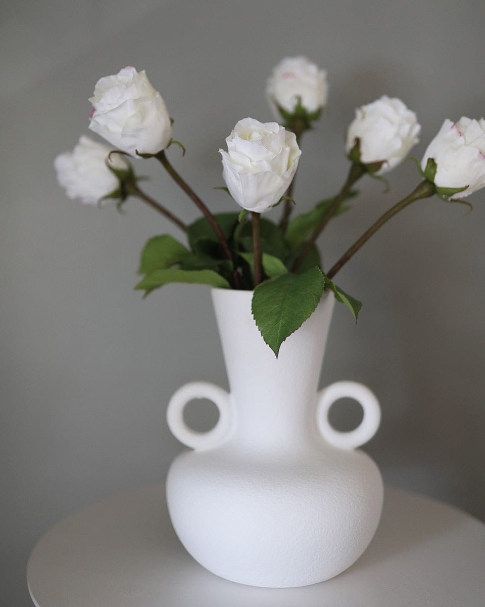 White Dutchess Rose Bud 23" - 4