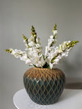 Real Touch Cream White Snapdragon 23” - 7