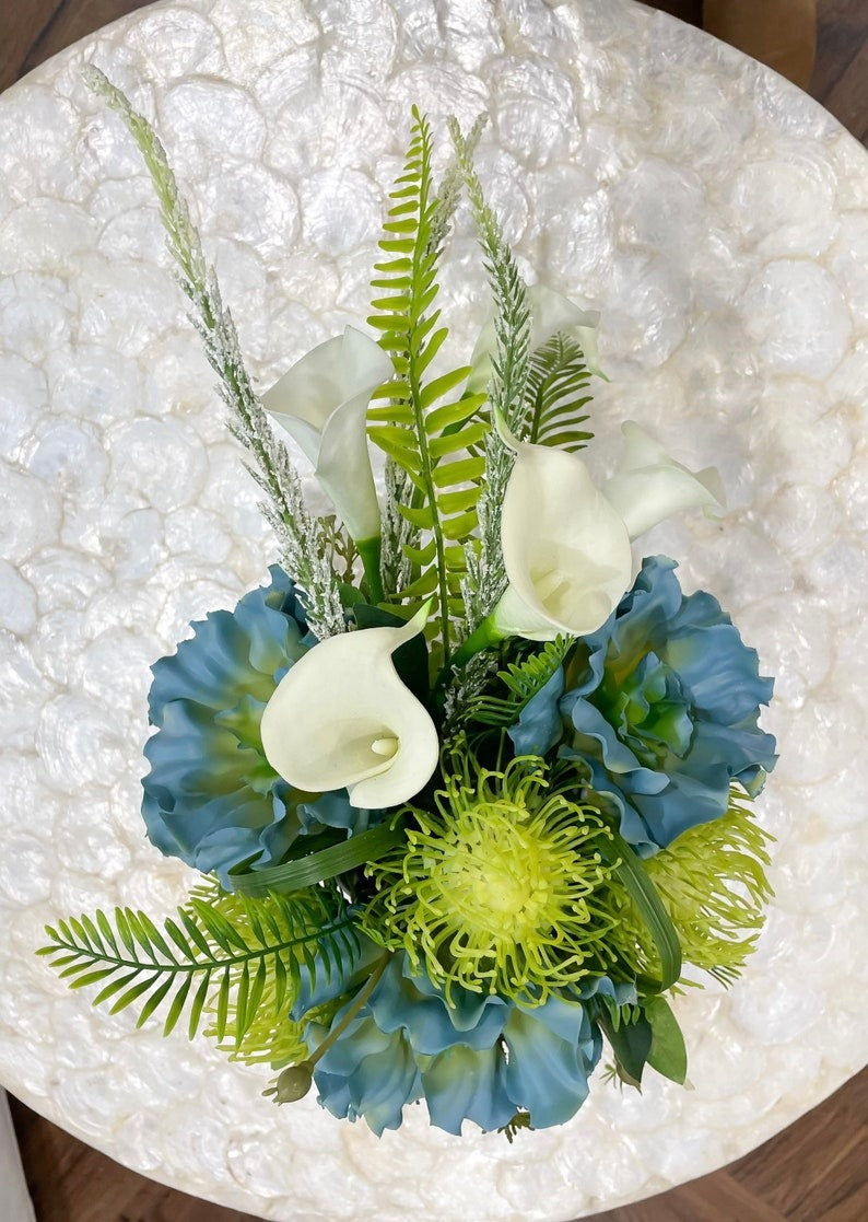 calla lily flower centerpiece Modern Tropical Real Touch Calla Lily Centerpiece in Ceramic Vase – Flovery.com