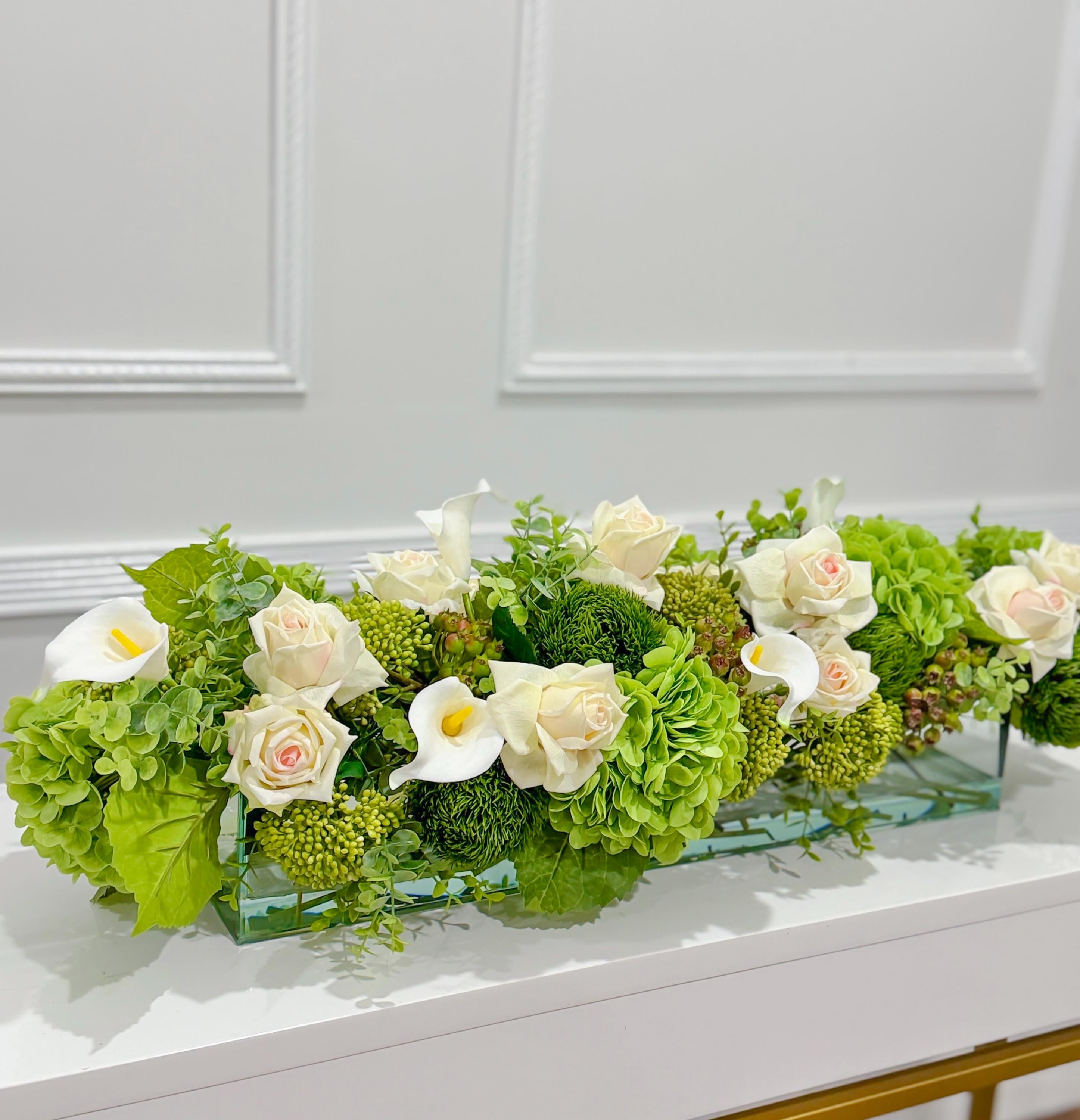 32-in Green Hydrangea Rose Calla Lily Real Touch Long Centerpiece in Glass Vase
