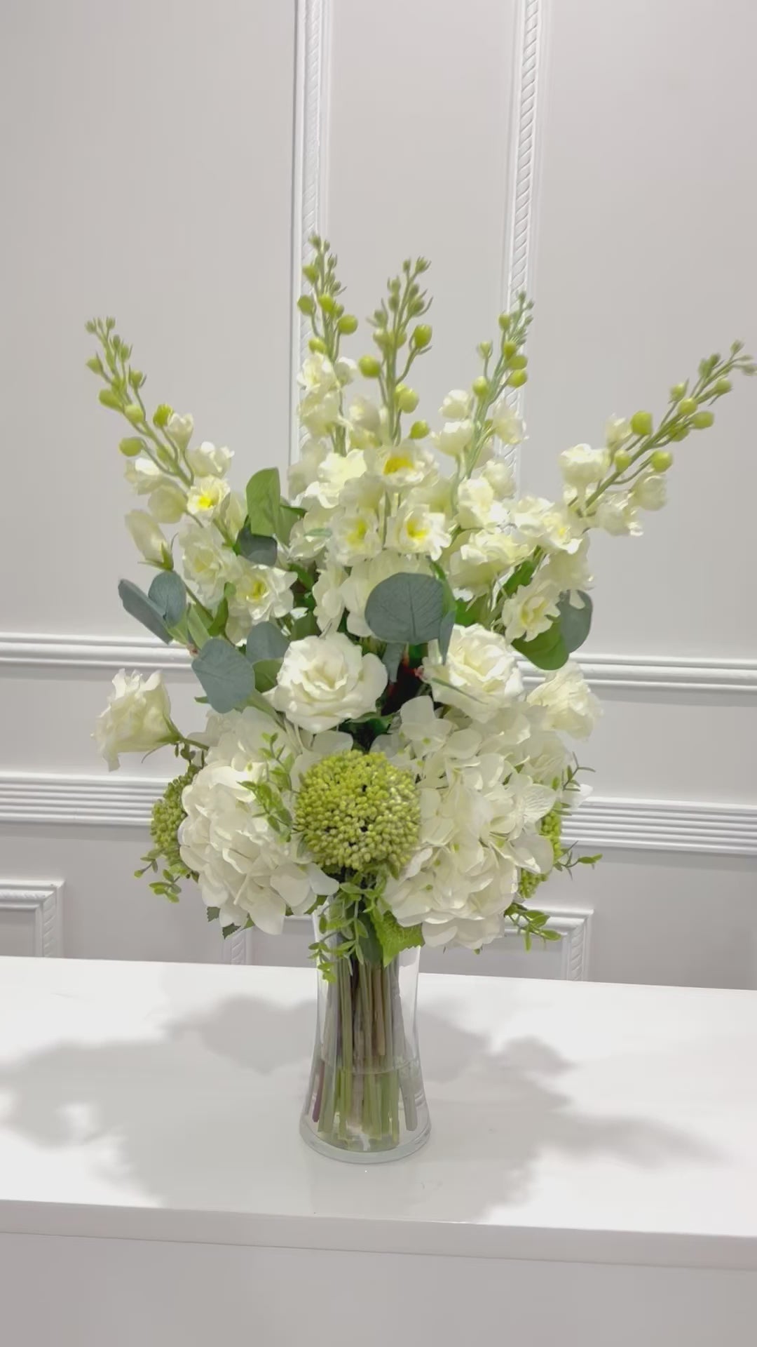 Tall Luxurious Hydrangea, Lisianthus & Snapdragon Arrangement in Glass Vase
