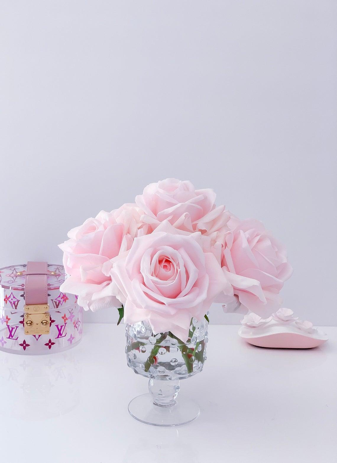 Large Rose Arrangement in Blush/Baby Pink - Flovery Main image