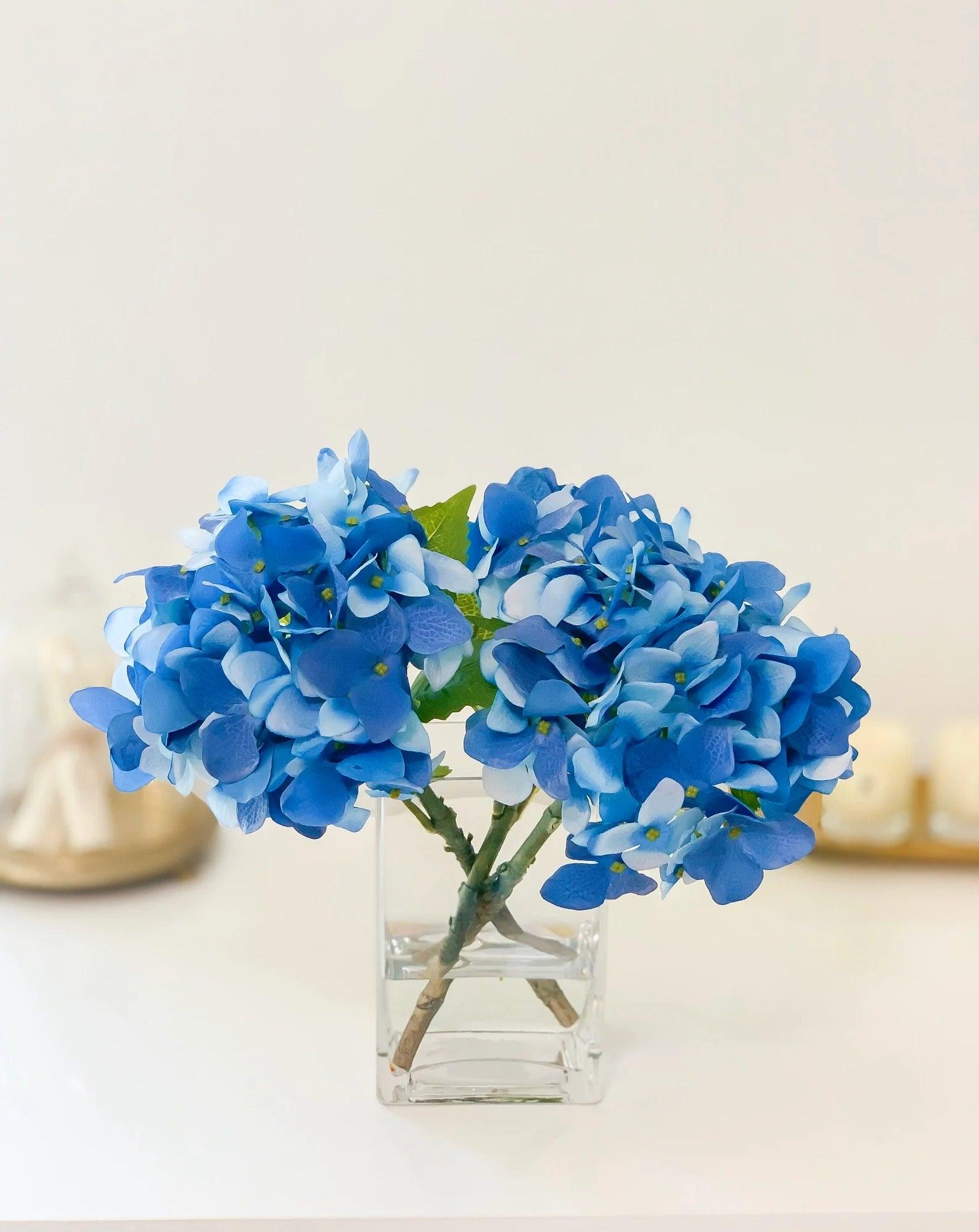 12" Tall Blue Hydrangea Arrangement - Flovery Main image