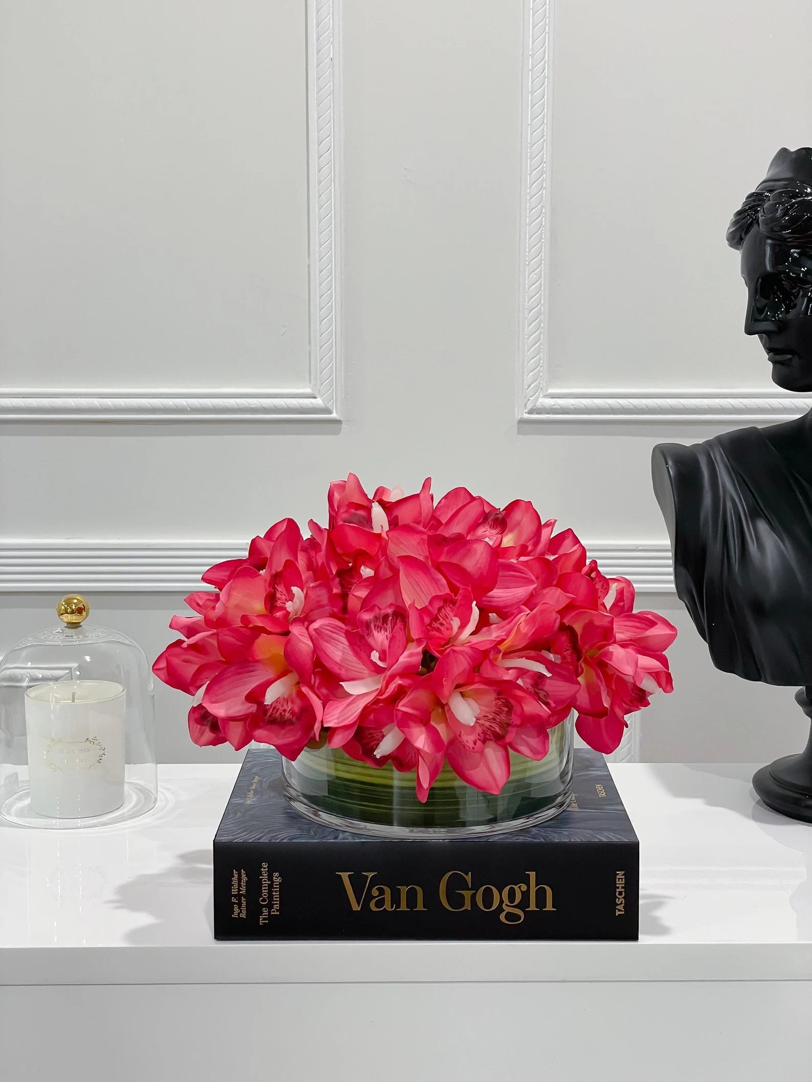 Magenta Orchids Centerpiece Arrangement In Glass Vase - Flovery Main image