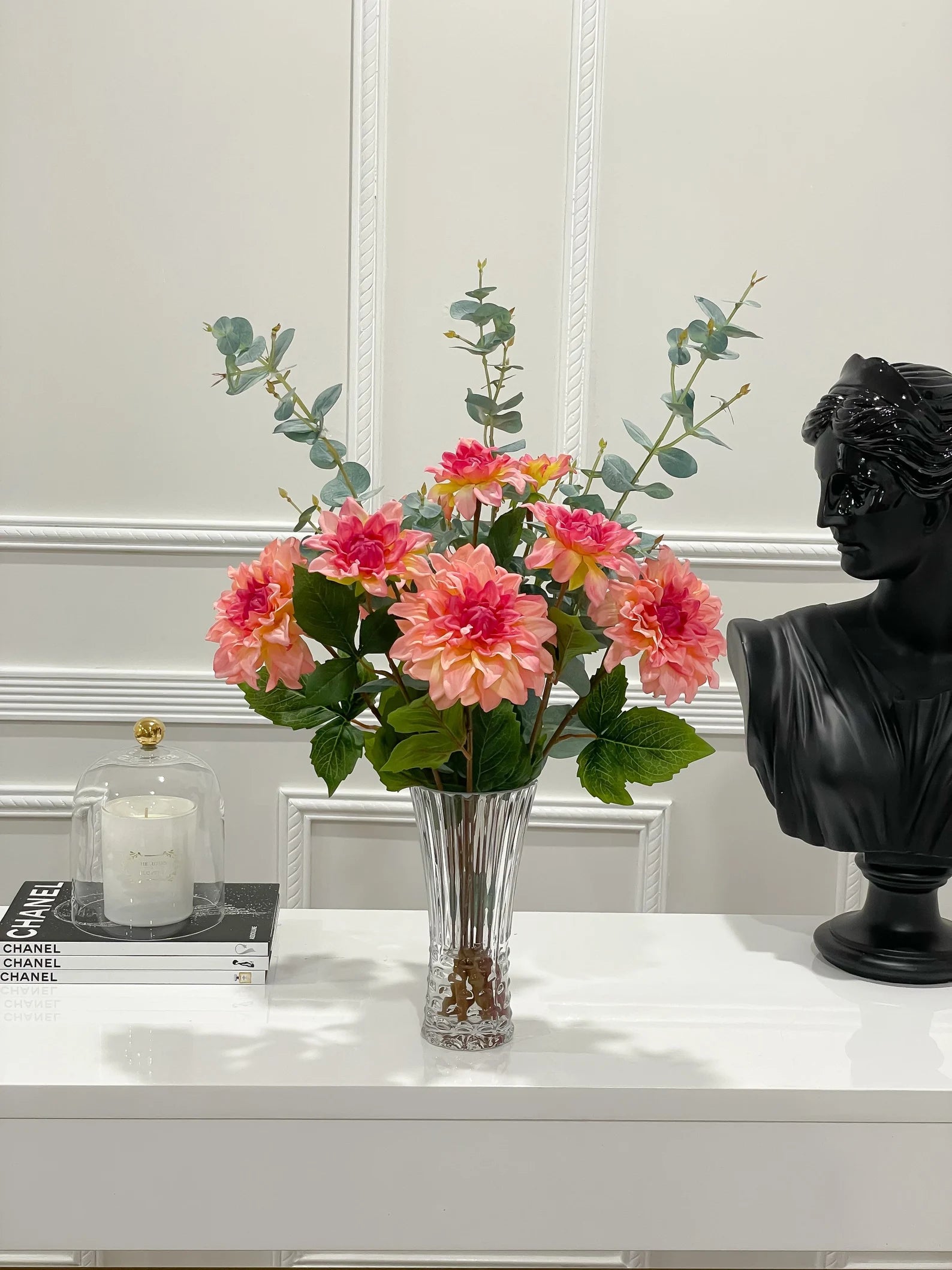 Large Exclusive Real Touch Magenta Dahlia Arrangement - Flovery Main image