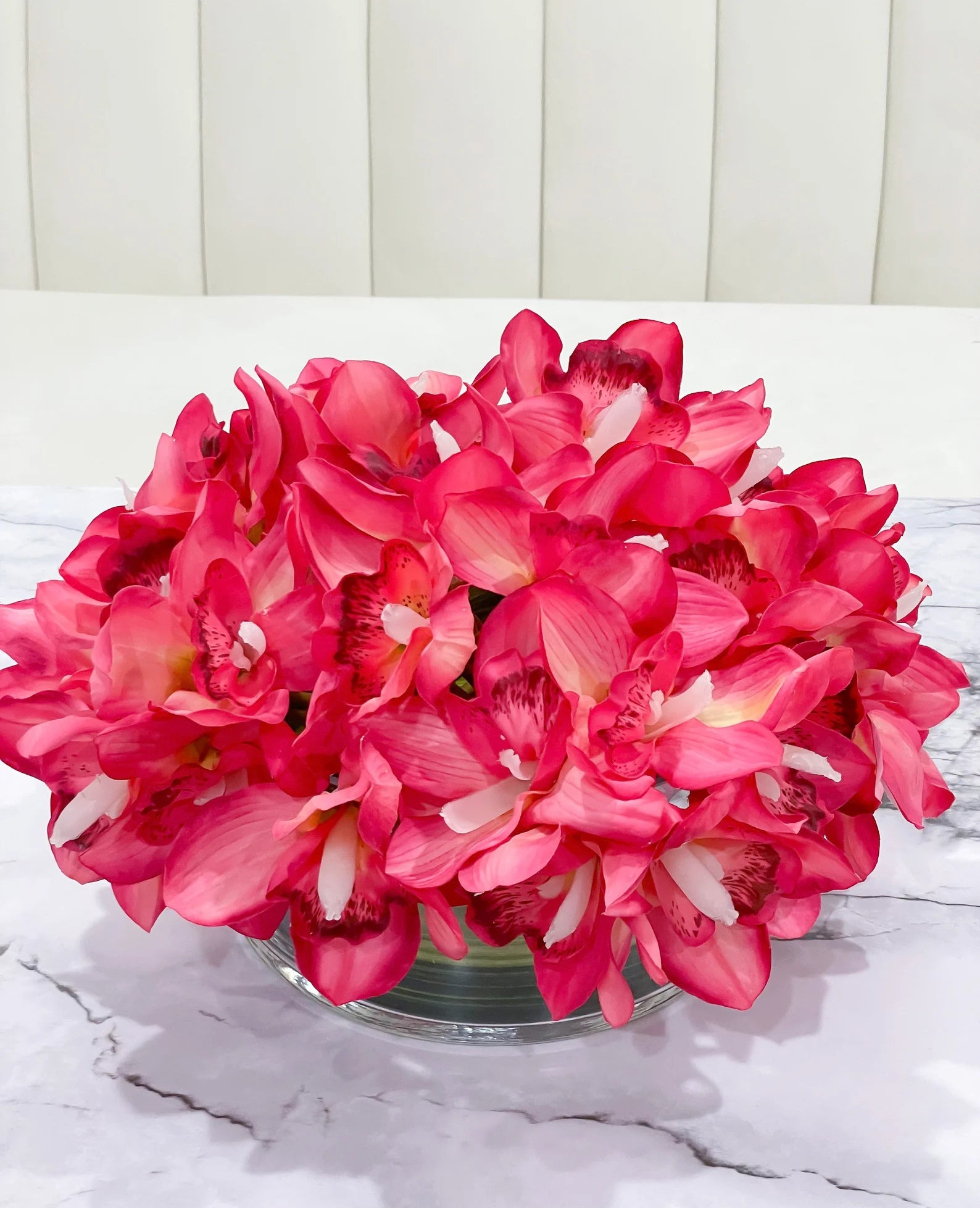 Magenta Orchids Centerpiece Arrangement In Glass Vase - Flovery