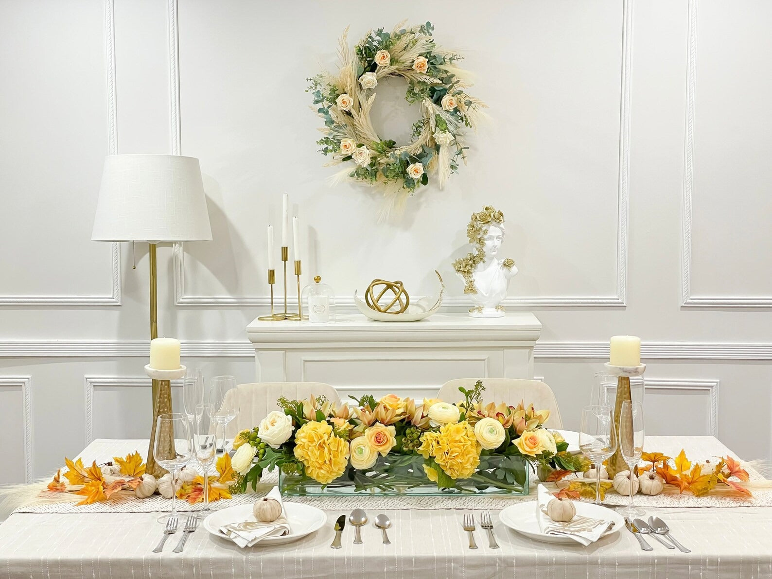 Elegant Marigold Decor Modern Long Table Dahlia Centerpiece In Glass Vase Main image