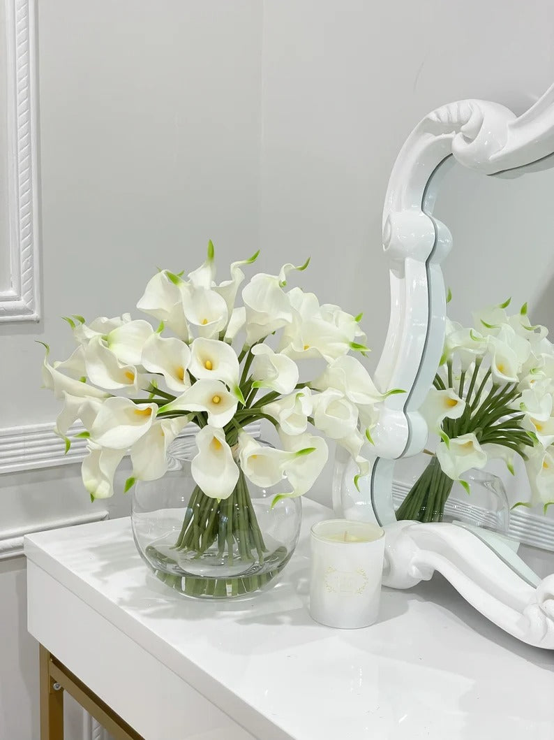 Real Touch Calla Lily Centerpiece in Glass Vase - Flovery