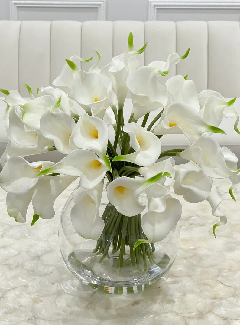 Real Touch Calla Lily Centerpiece in Glass Vase - Flovery