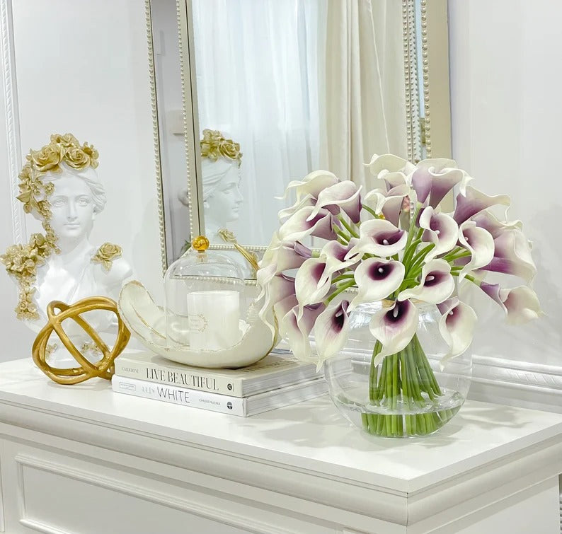 Real Touch Calla Lily Centerpiece in Glass Vase - Flovery
