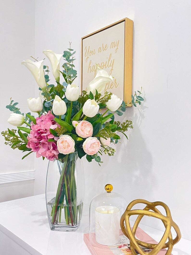 Real Touch Calla Lilies Tulips Tall French Centerpiece Main image