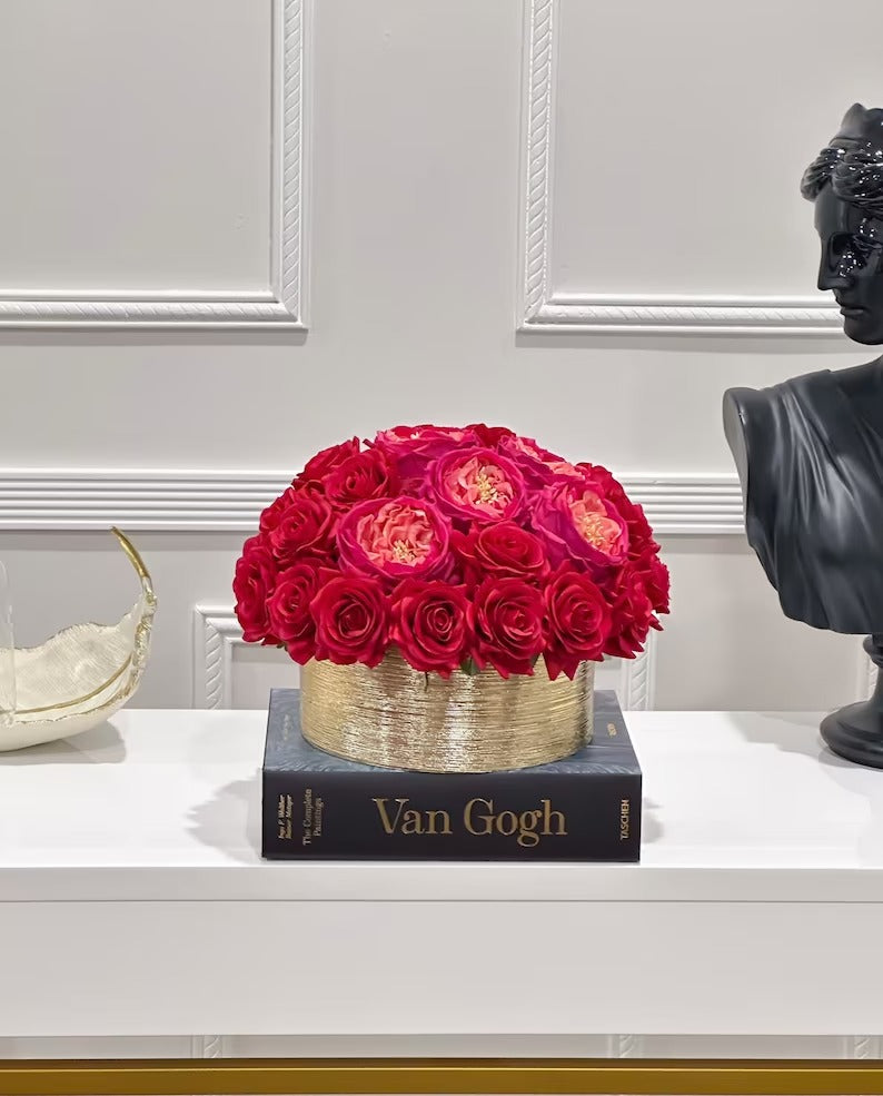 Luxury Arrangement-unique Modern Arrangement-large Austin Roses Real Touch  Flower Arrangement-fuchsia Centerpiece in Gold Vase Home Decor 