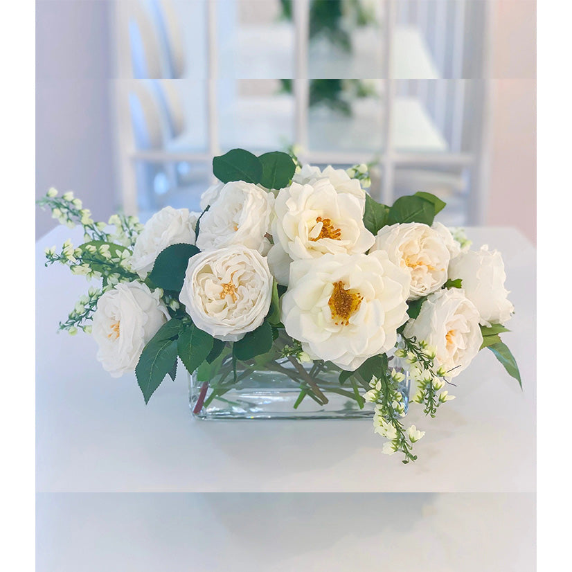 Elegant Long Roses Arrangement - Flovery