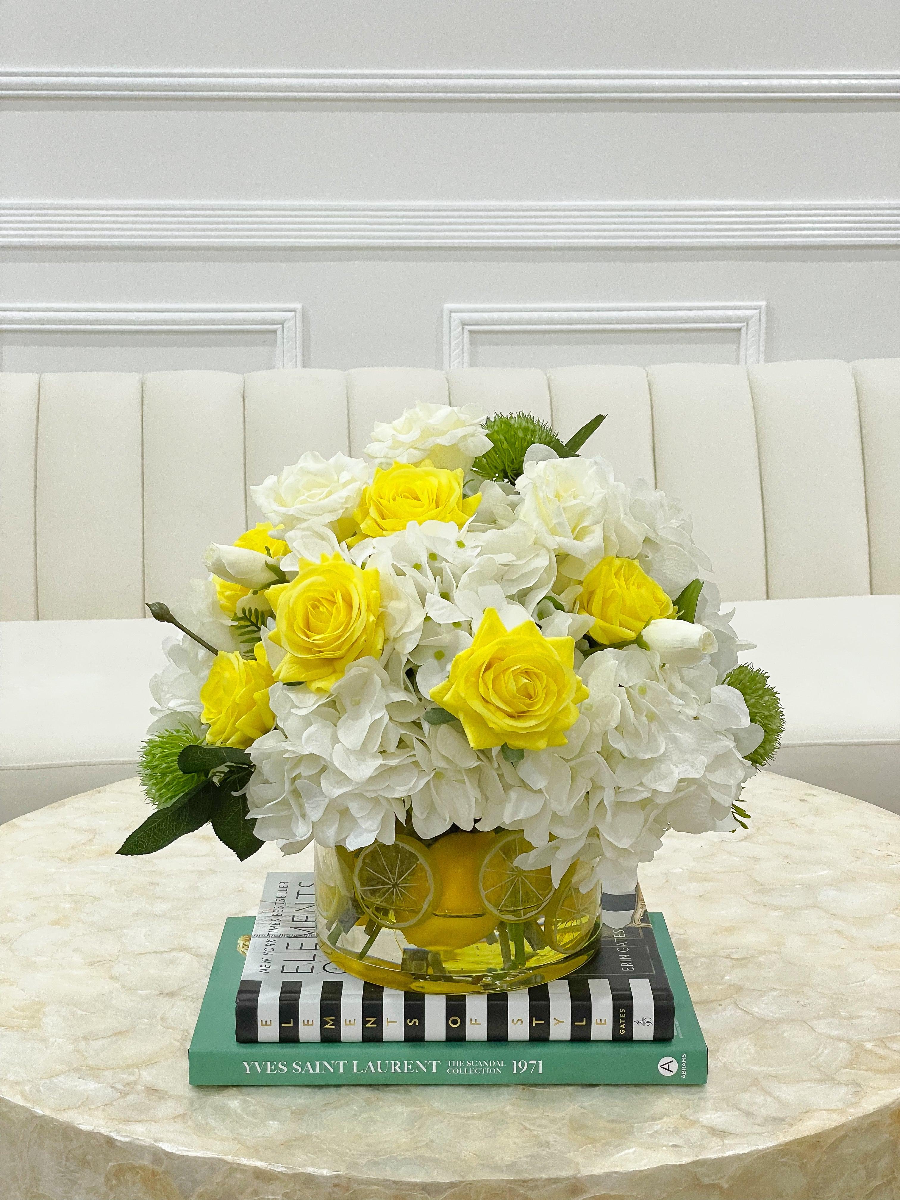 Large Rose Hydrangea Lime Slices in Vase - Flovery Main image
