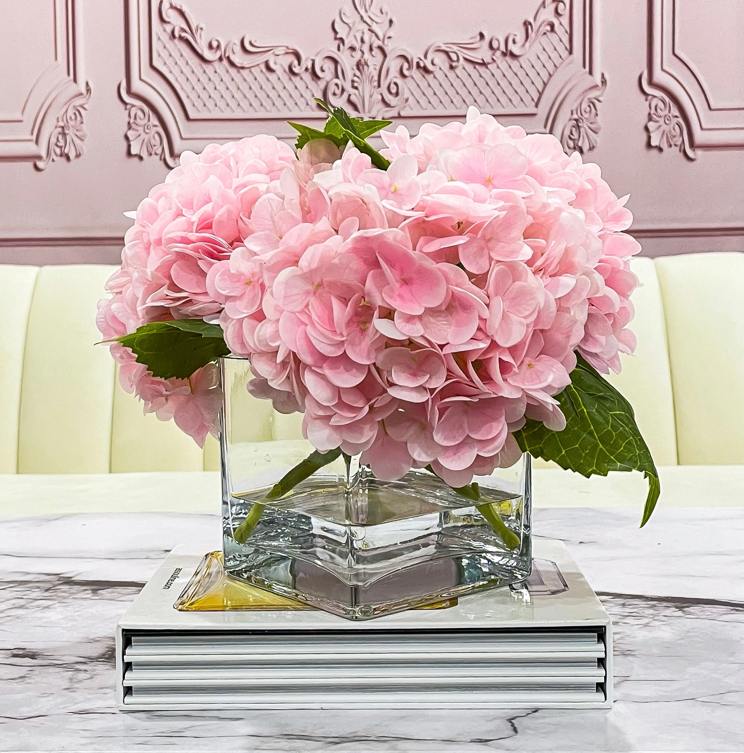 Real Touch Hydrangeas Medium Arrangement In Glass Vase - Flovery