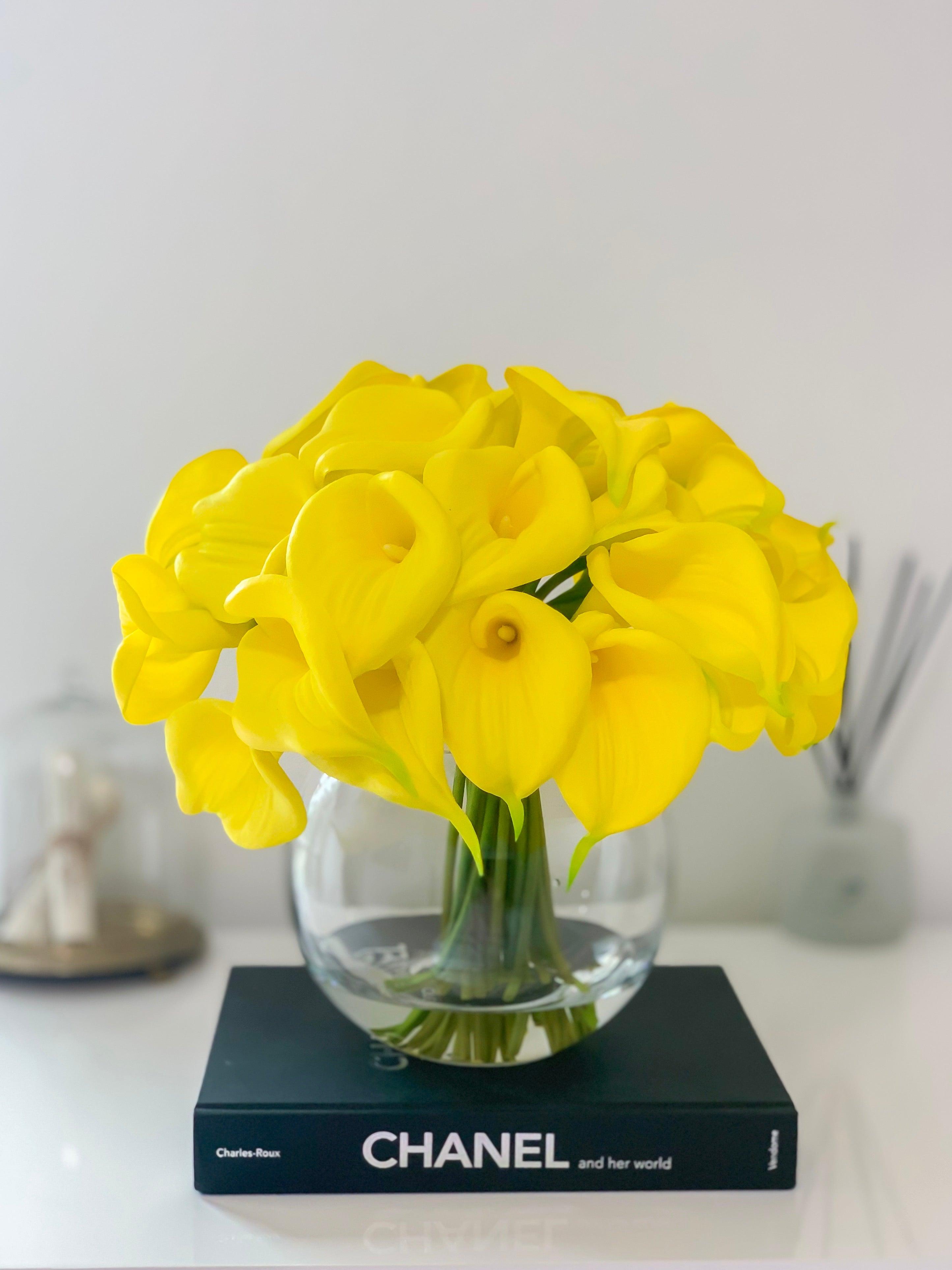 Large Yellow Calla Lily Real Touch Arrangement-Calla Lily/Lilies-Real Touch Flowers-Floral Arrangement-Faux Calla Lily-Yellow Centerpieces - Flovery