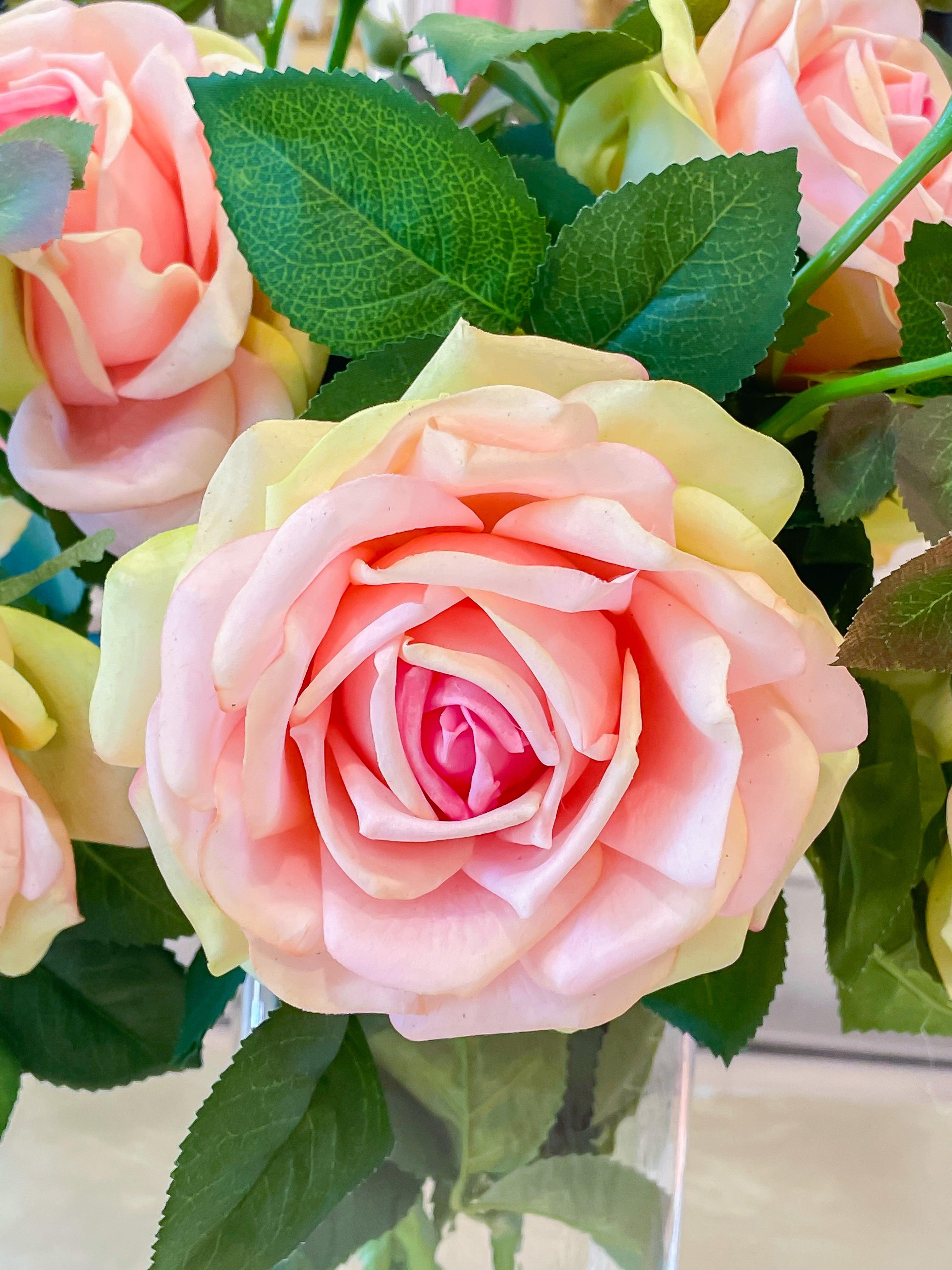 Slik Large Rose Tall Arrangement in Glass Vase – Flovery