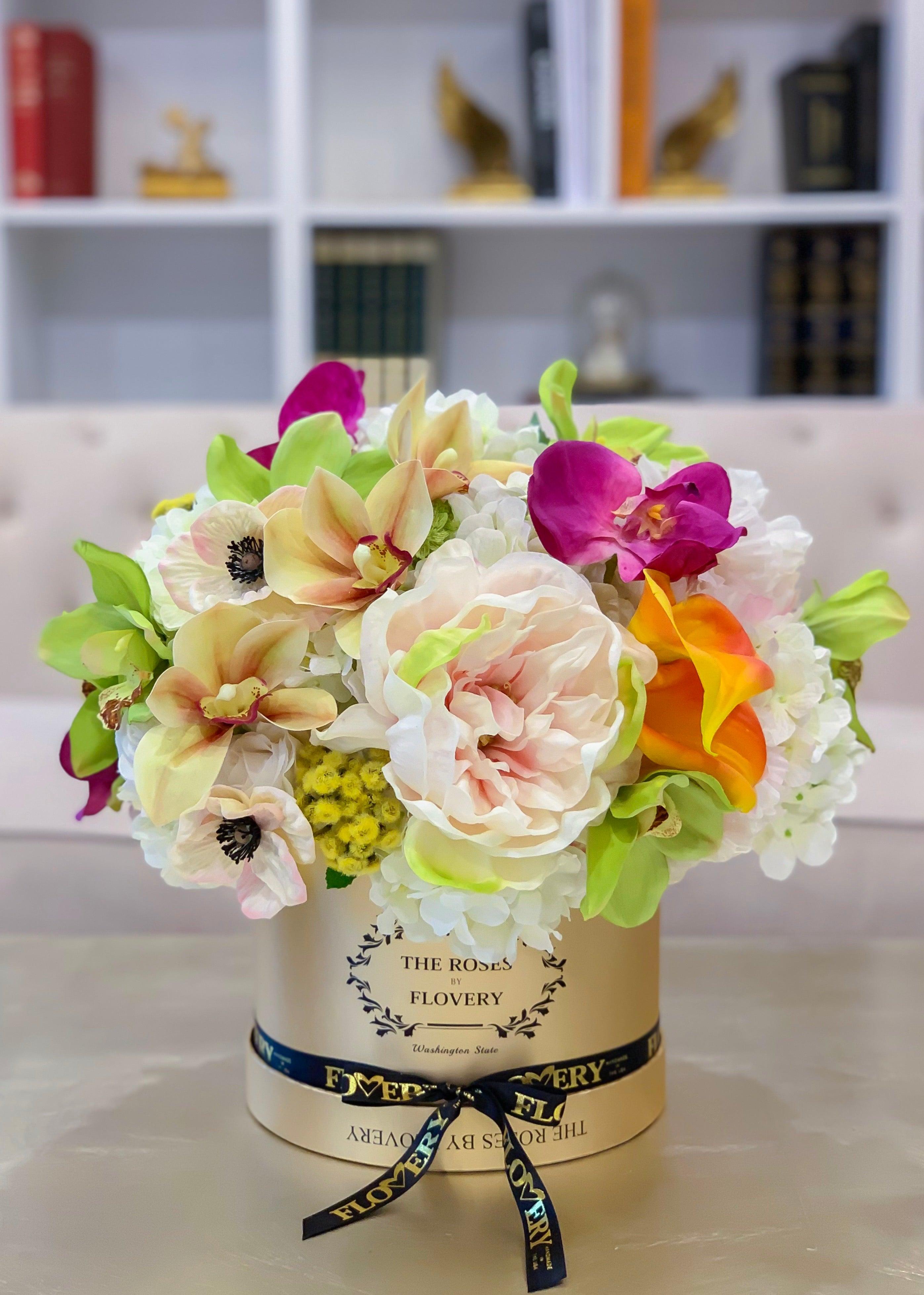 Modern Real Touch Roses Gold Arrangement Secondary image