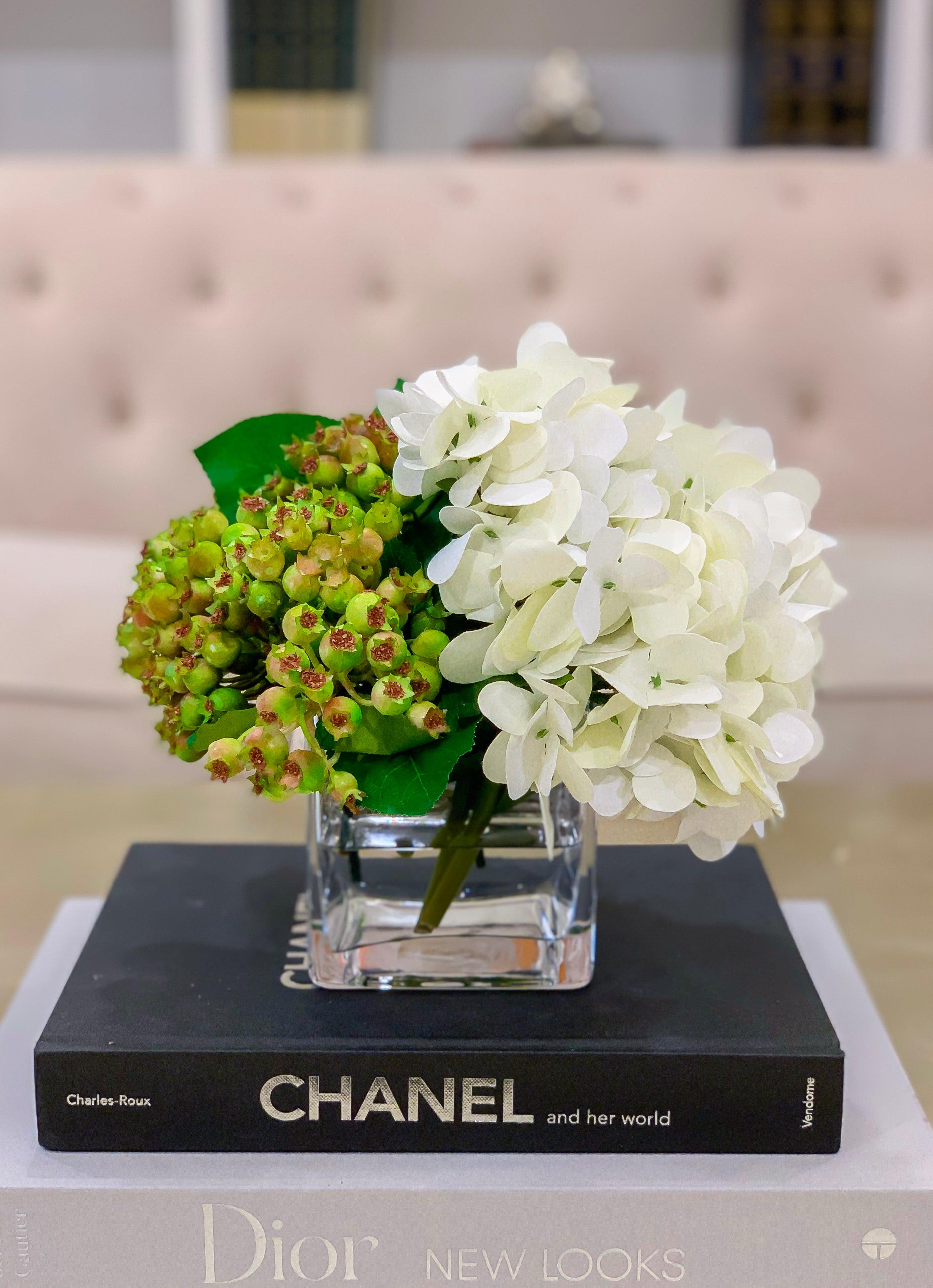 REAL TOUCH Flower Arrangement White Hydrangea-Real Touch Hydrangea Flower Arrangement-White Hydrangea Centerpiece-Green Arrangement - Flovery Main image