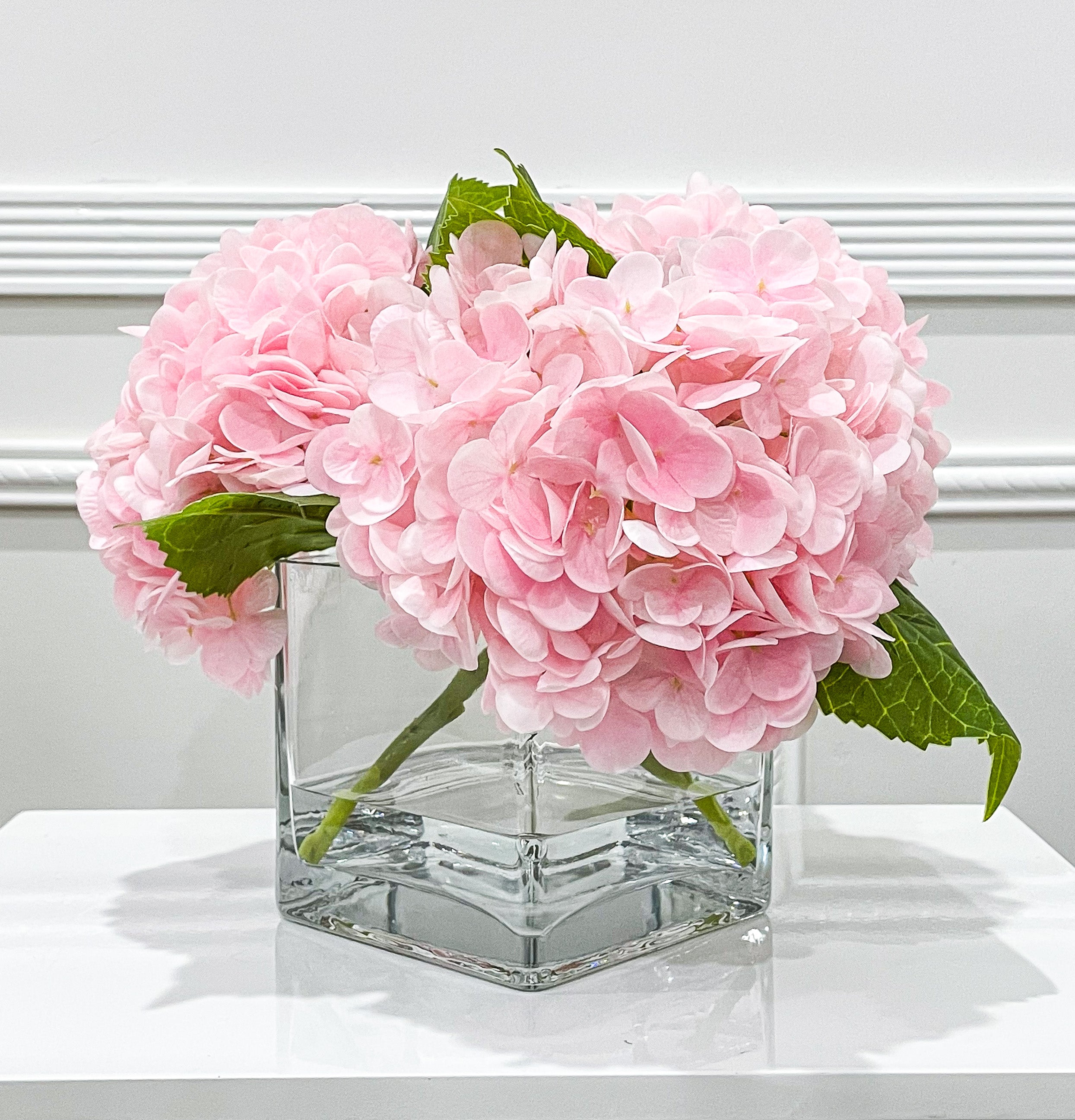 Real Touch Hydrangeas Medium Arrangement In Glass Vase - Flovery