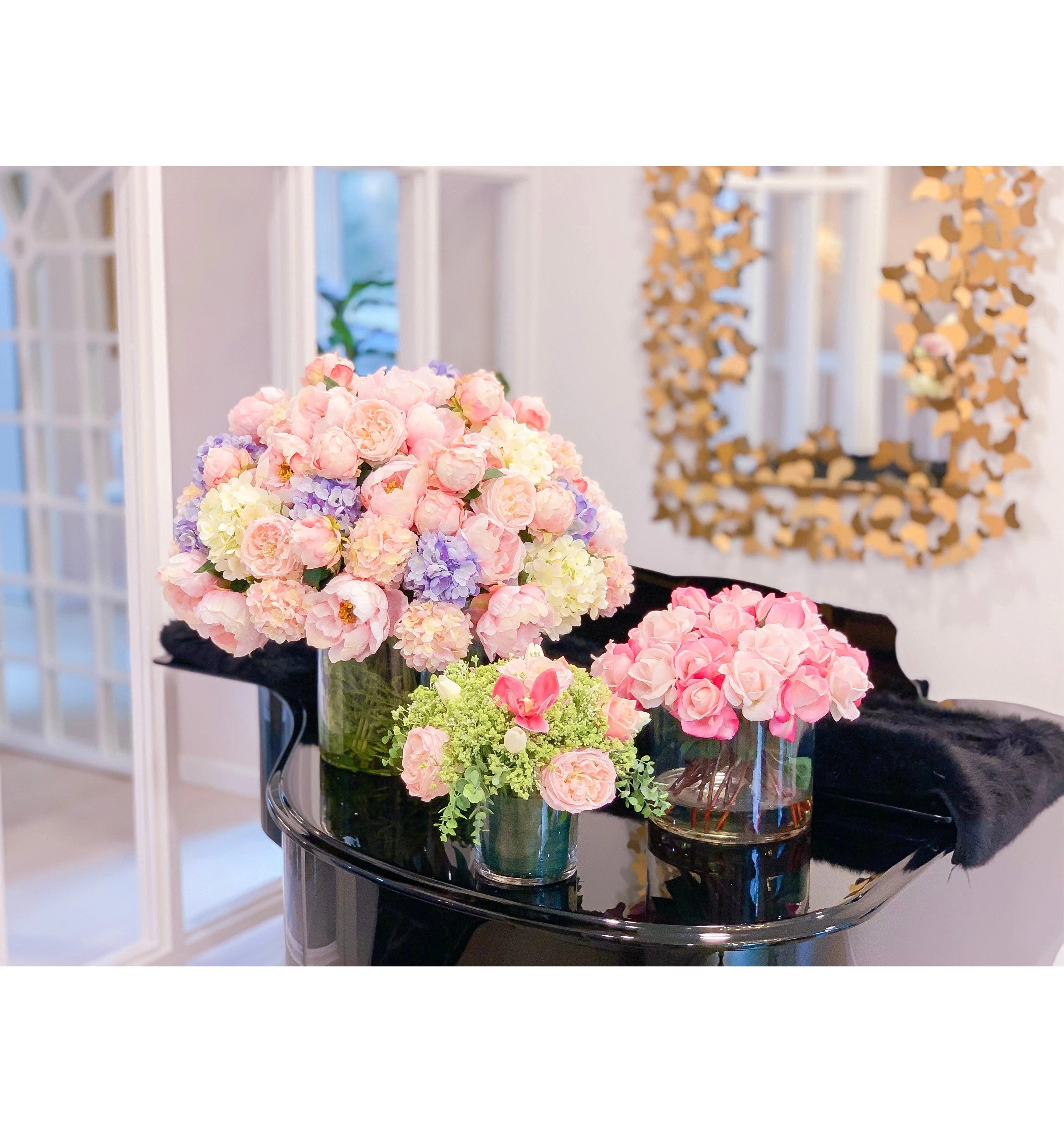 Set of 3 Modern Table Centerpiece Arrangements Main image